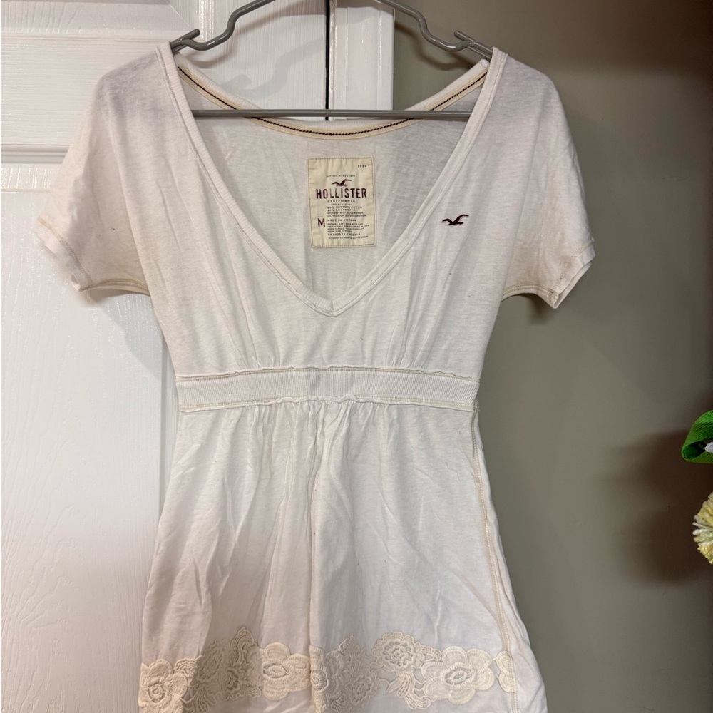 Hollister White Short Sleeve Top Y2K